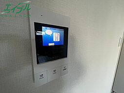 メゾンモンマルトル江場