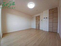 パプリカ 1階1Kのリビング/ダイニング