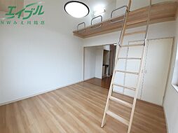 レーベンハイムIII 2階1Kのリビング/ダイニング