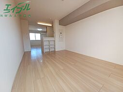 明楽　A棟 3階1LDKのリビング/ダイニング