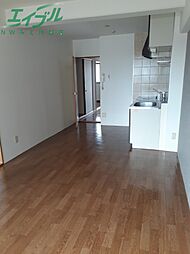 ハイツ富田3 4階3LDKのリビング/ダイニング