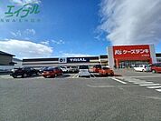 スーパーセンタートライアルみえ朝日店 2436m