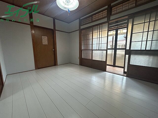 室内