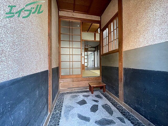 玄関