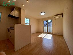 ヴィラ　ル　パン 1階ワンルームのリビング/ダイニング