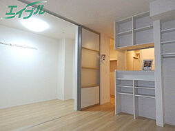 フェリチターレ 1階1LDKのリビング/ダイニング