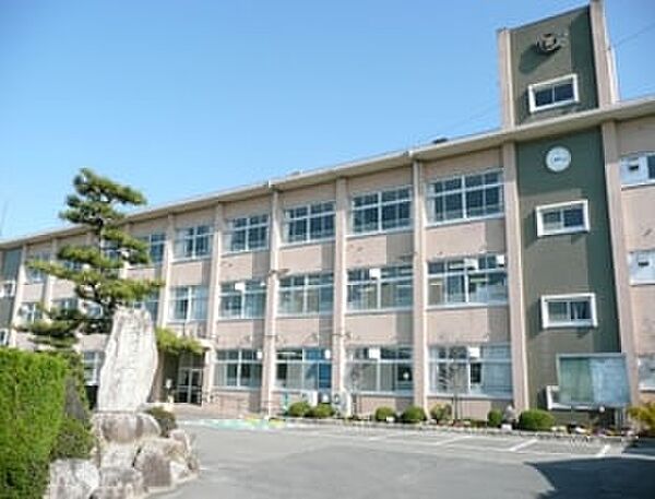 画像18:三重県立菰野高等学校