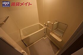 メゾンサンパティーク2 102 ｜ 三重県三重郡菰野町大字菰野（賃貸アパート1LDK・1階・46.13㎡） その5