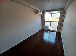 アイルームいなべ大安 1階1Kのリビング/ダイニング