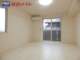 アンファン　ナッツ 102 ｜ 三重県四日市市京町（賃貸アパート1K・1階・36.92㎡） その3