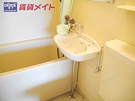 プチハイム追分 103 ｜ 三重県四日市市追分３丁目（賃貸アパート1R・1階・28.40㎡） その9