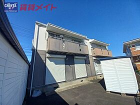 クイーンズタウンB 101 ｜ 三重県四日市市楠町小倉（賃貸アパート2LDK・1階・47.94㎡） その1