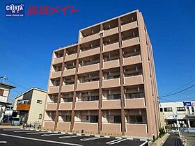 サンルミエール 301 ｜ 三重県四日市市新正４丁目（賃貸マンション1K・3階・30.96㎡） その1