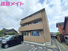 三重県四日市市七つ屋町（賃貸アパート1LDK・1階・44.21㎡） その1