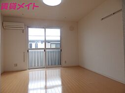 カンフォーラ 1階1DKのリビング/ダイニング