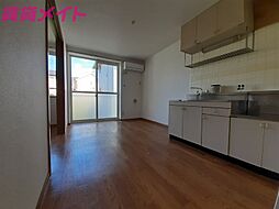 ファミール西台 2階2DKのリビング/ダイニング