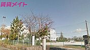 菰野町立千種小学校 857m