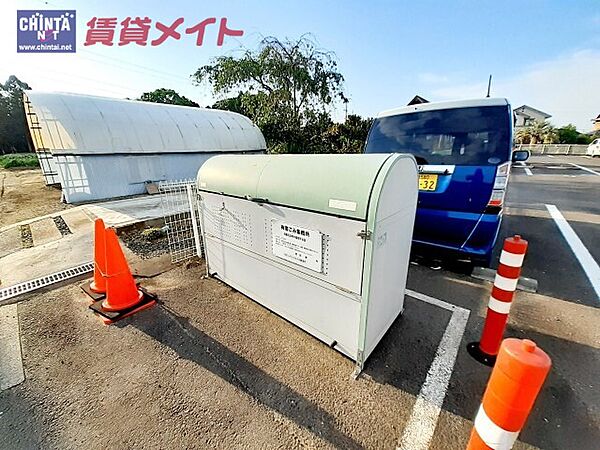 三重県鈴鹿市平野町(賃貸アパート2DK・2階・41.30㎡)の写真 その8