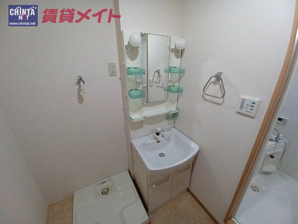 三重県鈴鹿市三日市町(賃貸マンション1LDK・1階・50.00㎡)の写真 その12