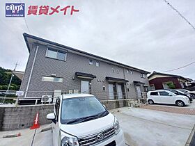 三重県鈴鹿市高岡台３丁目（賃貸アパート1LDK・1階・35.46㎡） その1