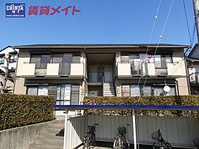 三重県鈴鹿市西条７丁目（賃貸アパート1LDK・1階・53.11㎡） その1