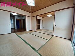 近鉄鈴鹿線 平田町駅 徒歩13分の賃貸マンション 3階2DKのリビング/ダイニング