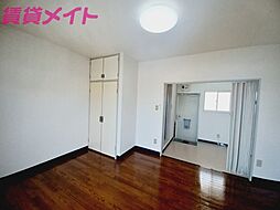 近鉄鈴鹿線 平田町駅 徒歩3分の賃貸アパート 2階1Kのリビング/ダイニング