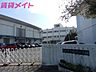 周辺：鈴鹿市立飯野小学校 1596m