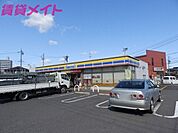 ミニストップ鈴鹿平田店 719m