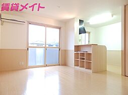 近鉄鈴鹿線 三日市駅 徒歩7分の賃貸アパート 2階2LDKのリビング/ダイニング