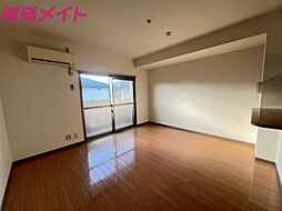 近鉄鈴鹿線 三日市駅 徒歩7分の賃貸マンション 2階ワンルームのリビング/ダイニング