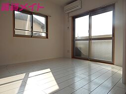 近鉄鈴鹿線 柳駅 徒歩25分の賃貸マンション 1階2DKのリビング/ダイニング