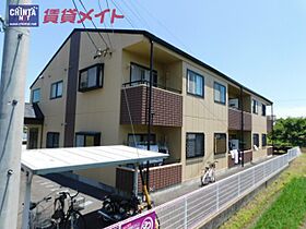 ボヌール 201 ｜ 三重県鈴鹿市平田本町２丁目（賃貸アパート2LDK・2階・54.60㎡） その1