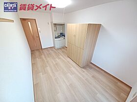 タウンカワサキA棟 202 ｜ 三重県亀山市川崎町町（賃貸アパート1R・2階・24.30㎡） その3