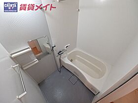 グランドソレーユ　A 201 ｜ 三重県鈴鹿市弓削２丁目（賃貸アパート2LDK・2階・63.59㎡） その5