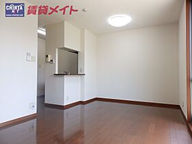 グランメール 101 ｜ 三重県亀山市関町泉ケ丘（賃貸アパート1R・1階・32.80㎡） その9