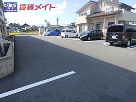 ルミエレ 101 ｜ 三重県鈴鹿市住吉３丁目（賃貸アパート1LDK・1階・51.57㎡） その7