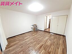 サンコートSuzuka 4階ワンルームのリビング/ダイニング