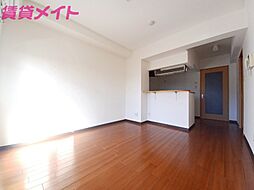 チェレステSUZUKA 2階3LDKのリビング/ダイニング