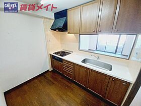 サンマンションアトレ青山 104 ｜ 三重県津市上浜町６丁目（賃貸マンション3LDK・1階・70.20㎡） その4