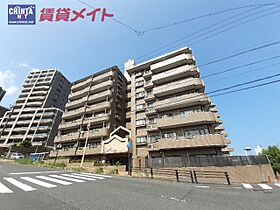 サンマンションアトレ青山 104 ｜ 三重県津市上浜町６丁目（賃貸マンション3LDK・1階・70.20㎡） その1