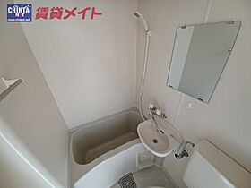 レスポール大谷 204 ｜ 三重県津市大谷町（賃貸アパート1R・2階・24.30㎡） その5