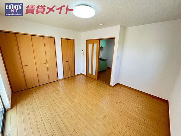 Maison de F 102｜三重県津市島崎町(賃貸アパート1K・1階・36.43㎡)の写真 その3