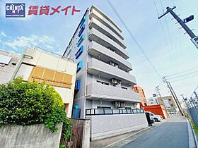 アヴェニール 5B ｜ 三重県津市羽所町（賃貸マンション1K・5階・35.32㎡） その1