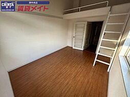 マリオ島崎 2階1Kのリビング/ダイニング