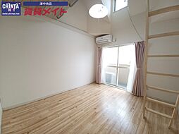 コリーヌ津新町 2階1Kのリビング/ダイニング