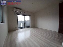 Ｌａ Ｆｅｎｉｃｅ （ラ フェニーチェ） 2階1Kのリビング/ダイニング