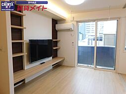 Dスクエア津栄町 2階1LDKのリビング/ダイニング