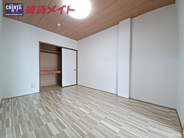 プルミエレーヴ 1B｜三重県鈴鹿市長太旭町４丁目(賃貸アパート2LDK・1階・49.92㎡)の写真 その10