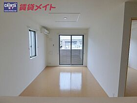 ランドマーク・2013 102 ｜ 三重県鈴鹿市稲生塩屋２丁目（賃貸アパート1LDK・1階・45.82㎡） その3